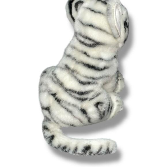 Hansa Creations Plush White Tiger Cub Baby 2015 Realistic Nursery Decor Cat 8" - Picture 5 of 13